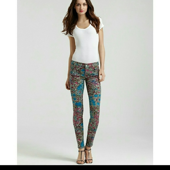 Jeans - Picture 2 of 8